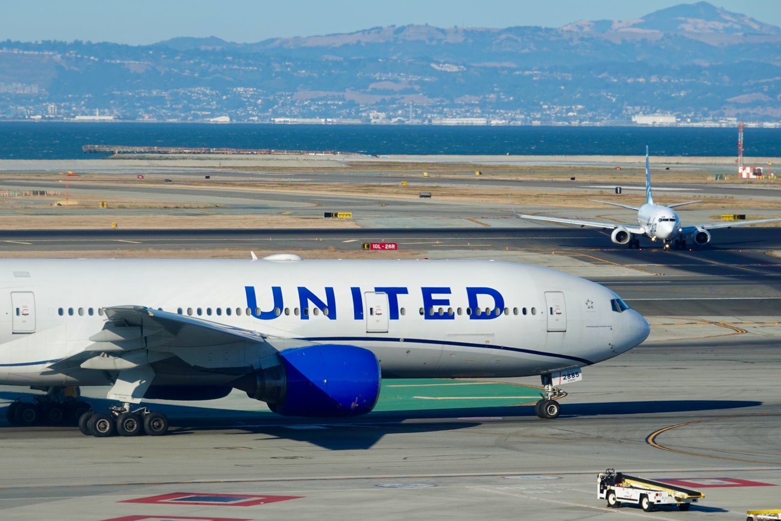United Boeing 777 San Francisco SFO
