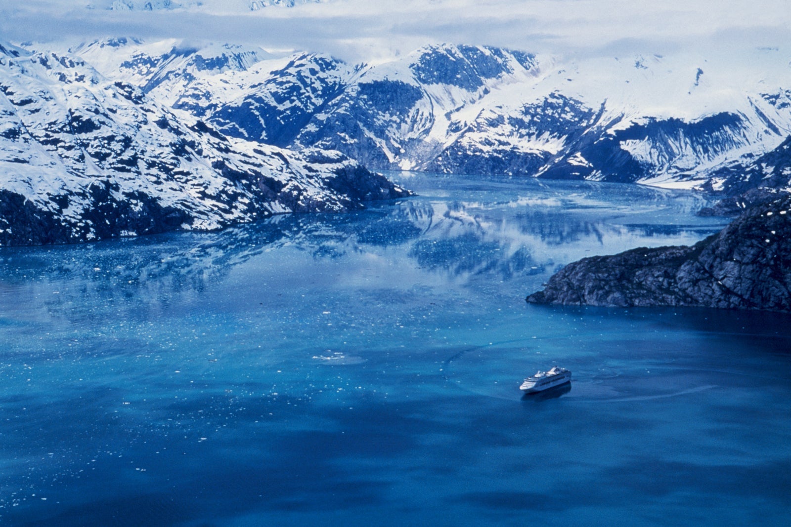 USA, Alaska, Glacier Bay, Inside Passage, elevated view