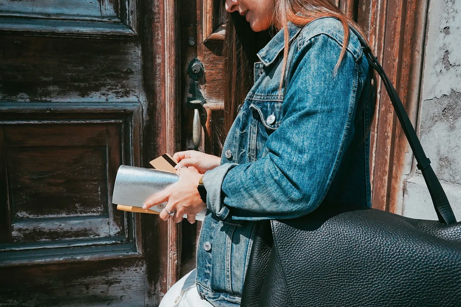 Generic-Credit-Card-Wallet_Montreal-August-2019_ISABELLE RAPHAELg