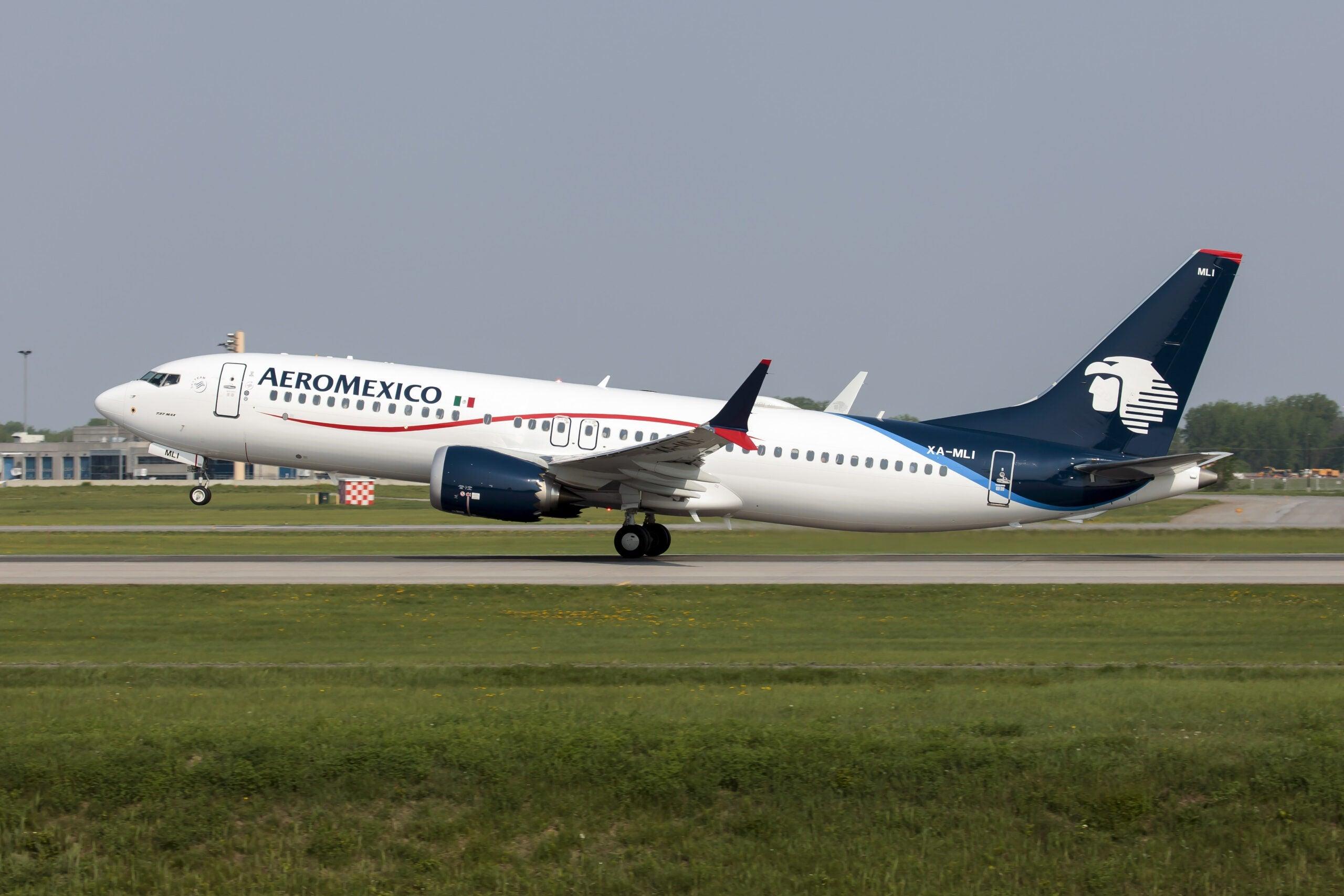An Aeromexico Boeing 737-8 MAX taking off from Montreal