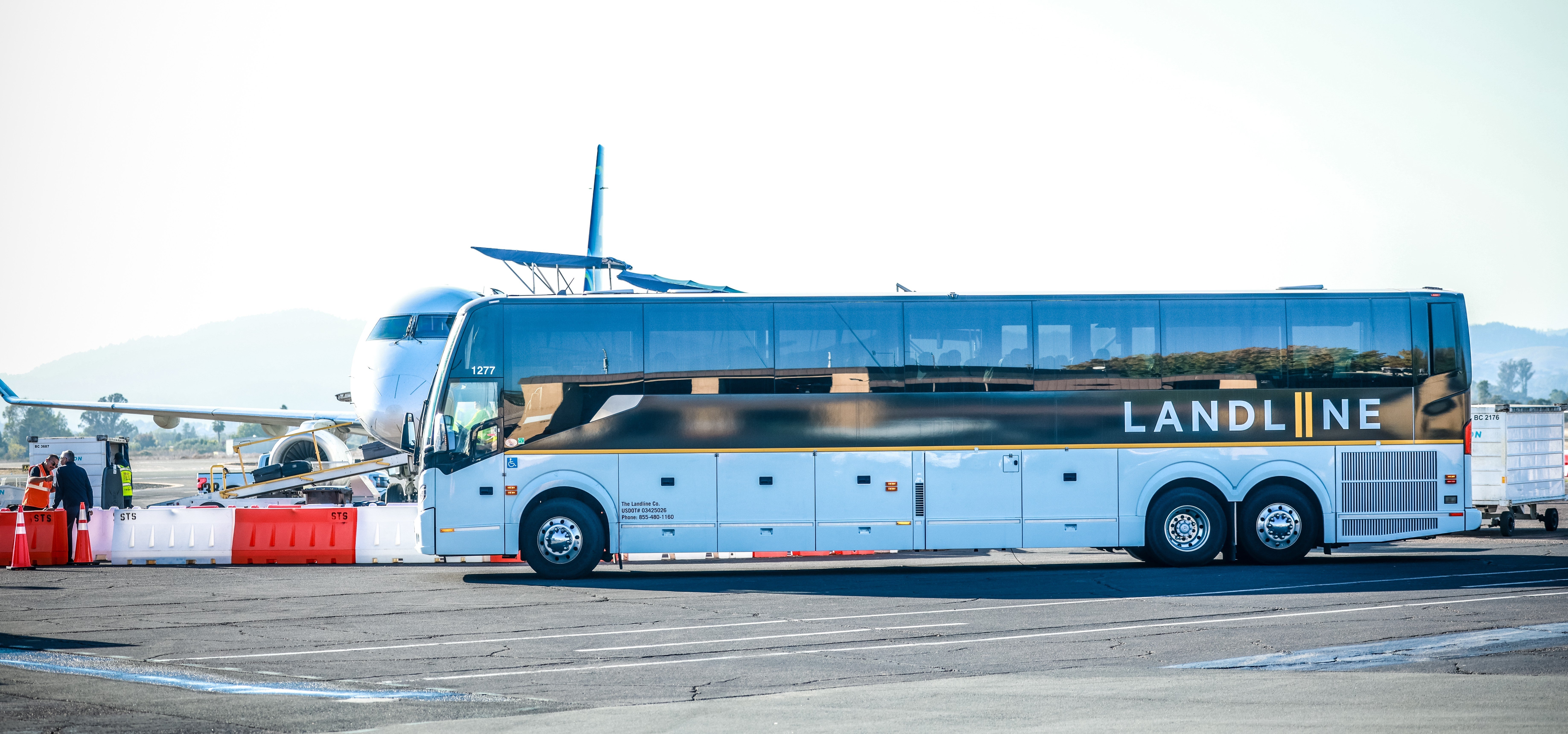 Landline STS Airside_Two
